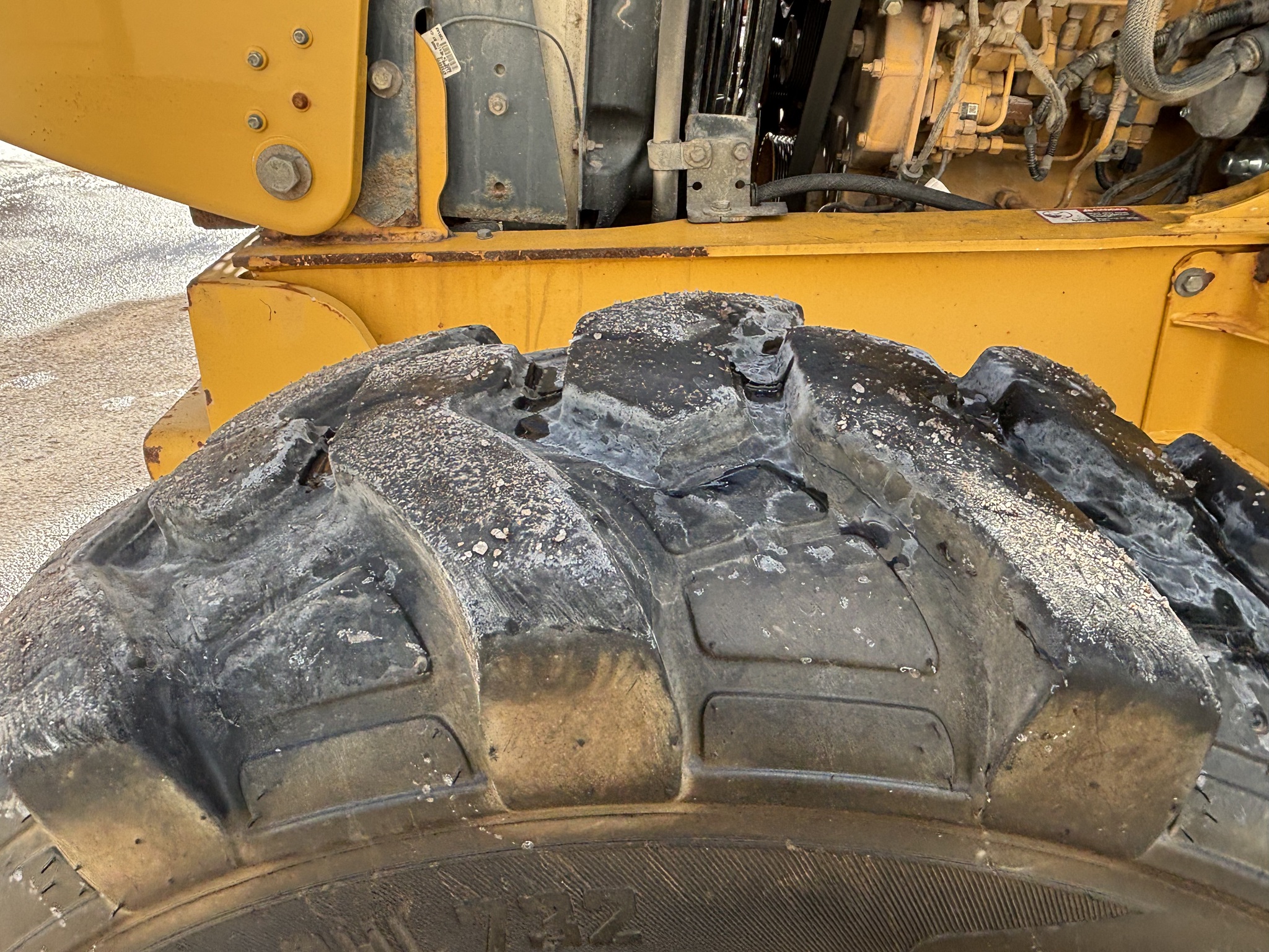 2009 John Deere 310J Image 12