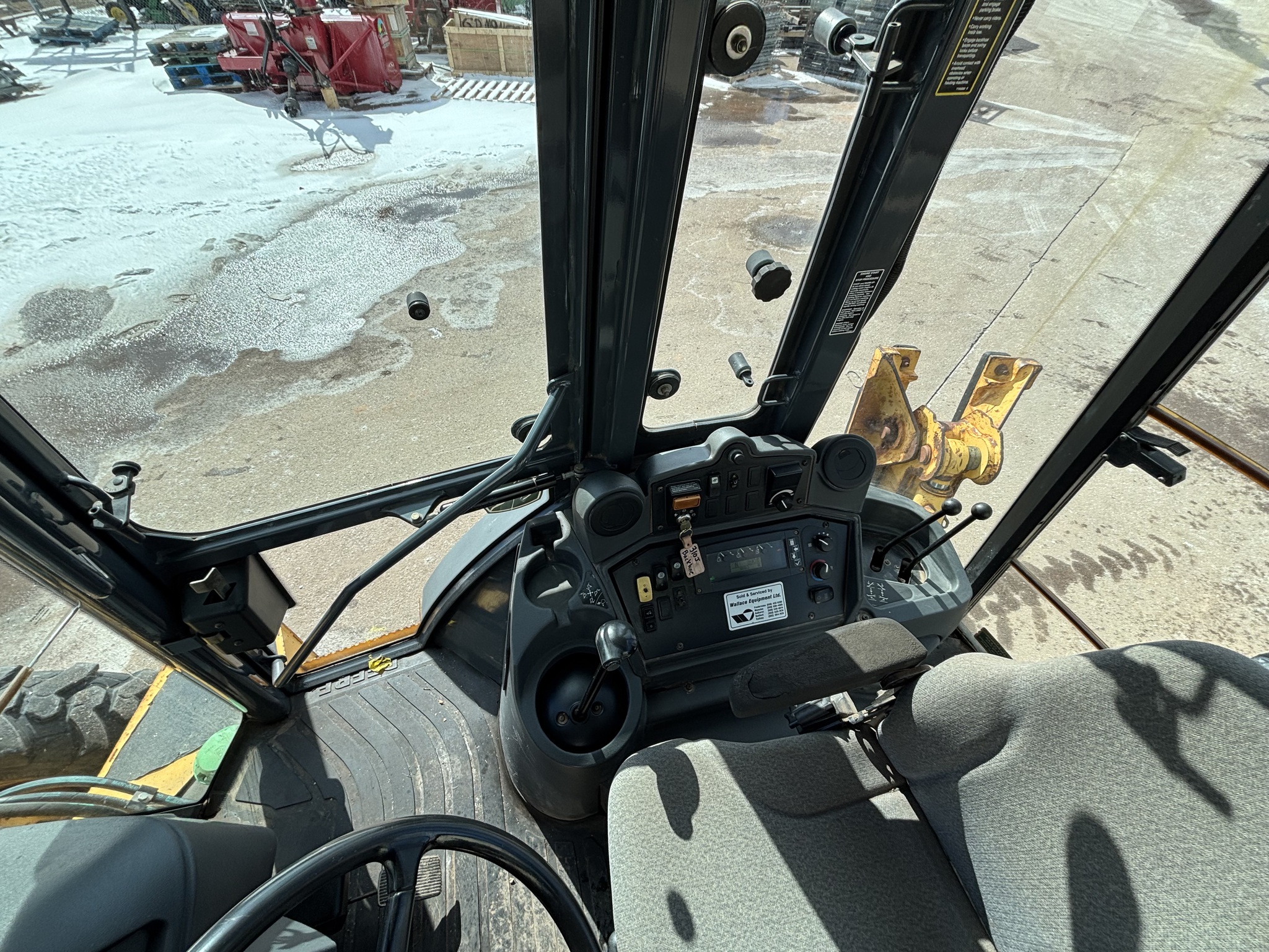 2009 John Deere 310J Image 16