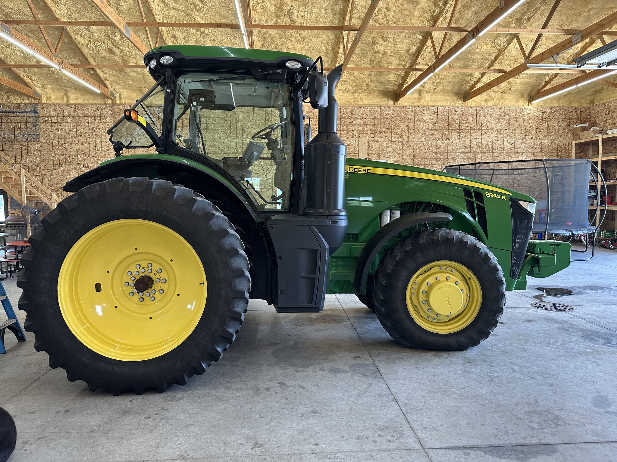 2014 John Deere 8245R Image 2