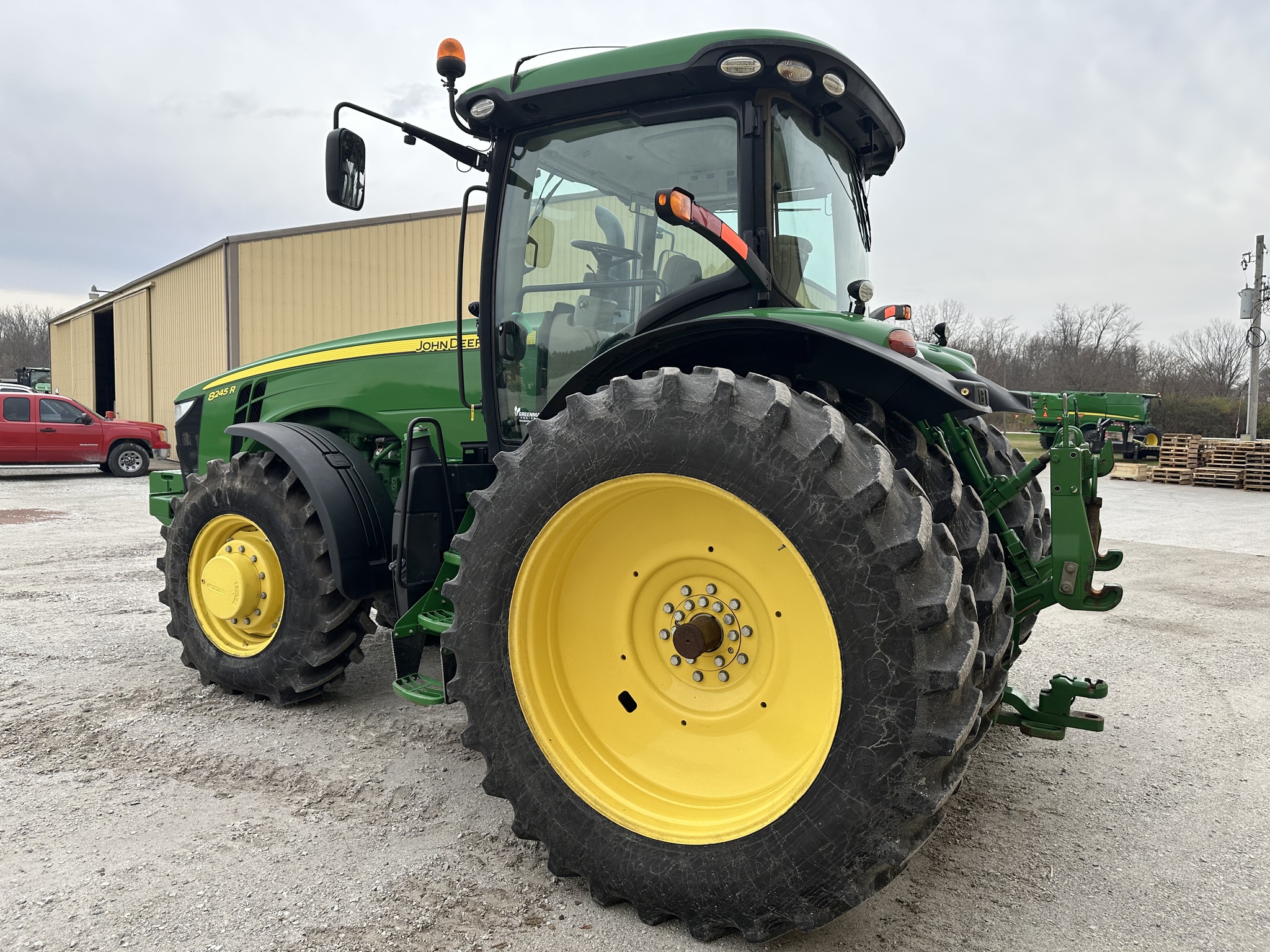 2014 John Deere 8245R Image 5