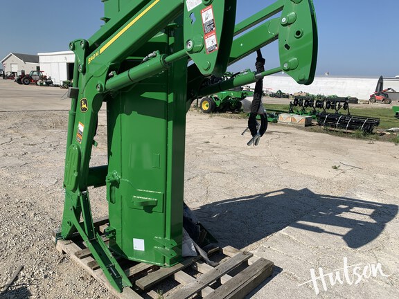 Photo of 2023 John Deere 540M