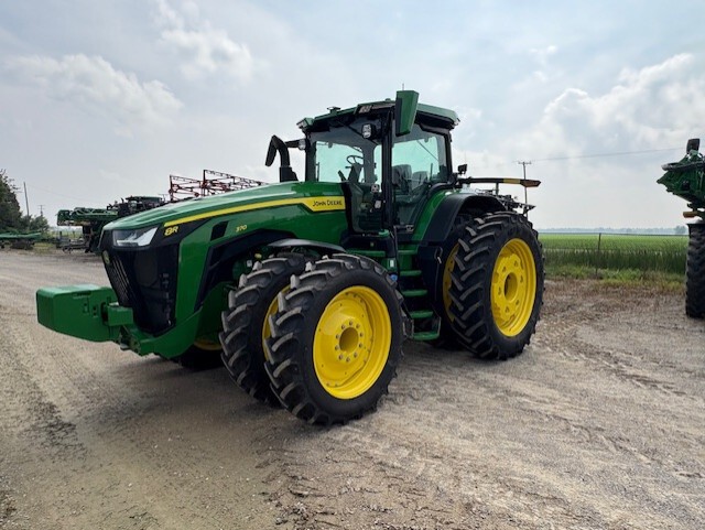 2022 John Deere 8R 370 Image 3