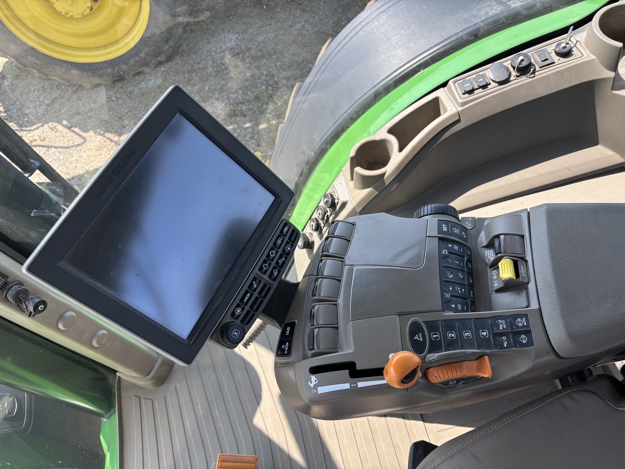 2022 John Deere 8R 370 Image 10