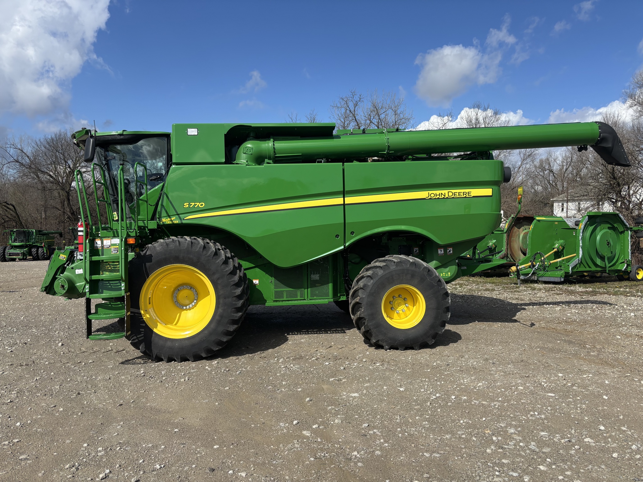  2023 John Deere S770 at Heritage Tractor in Atchison, KS