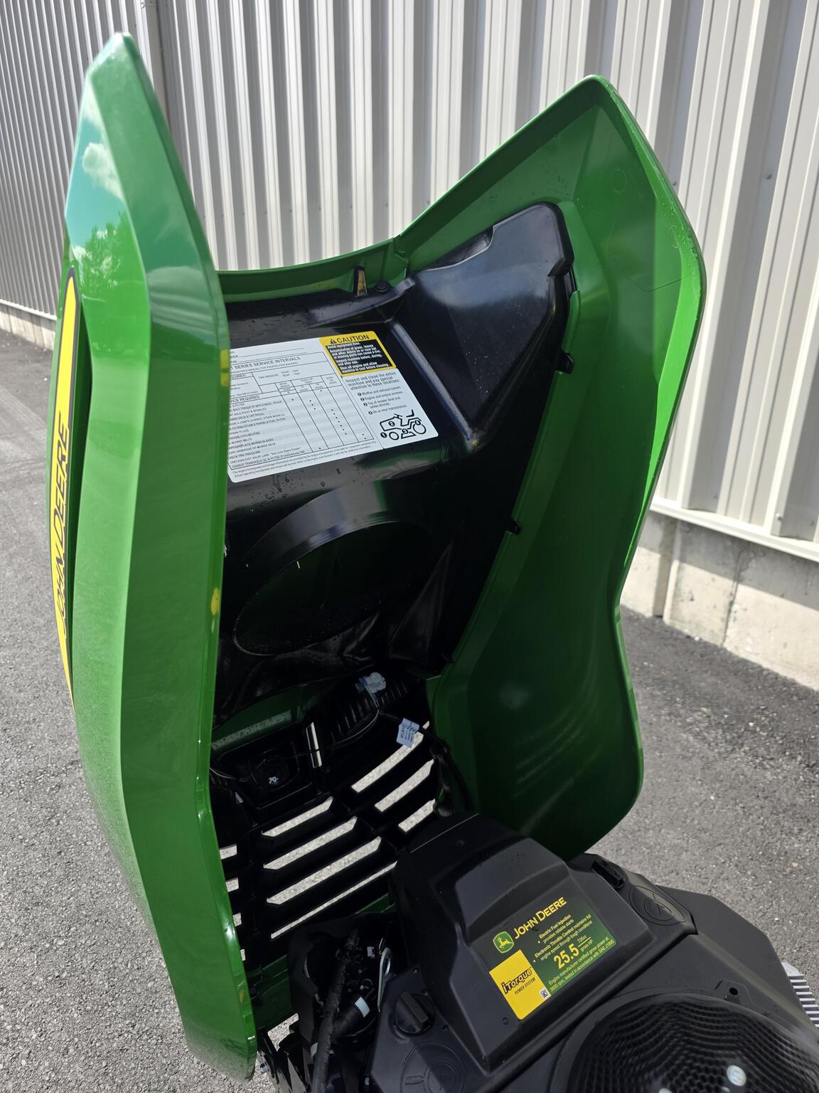 2023 John Deere X590 Image 6