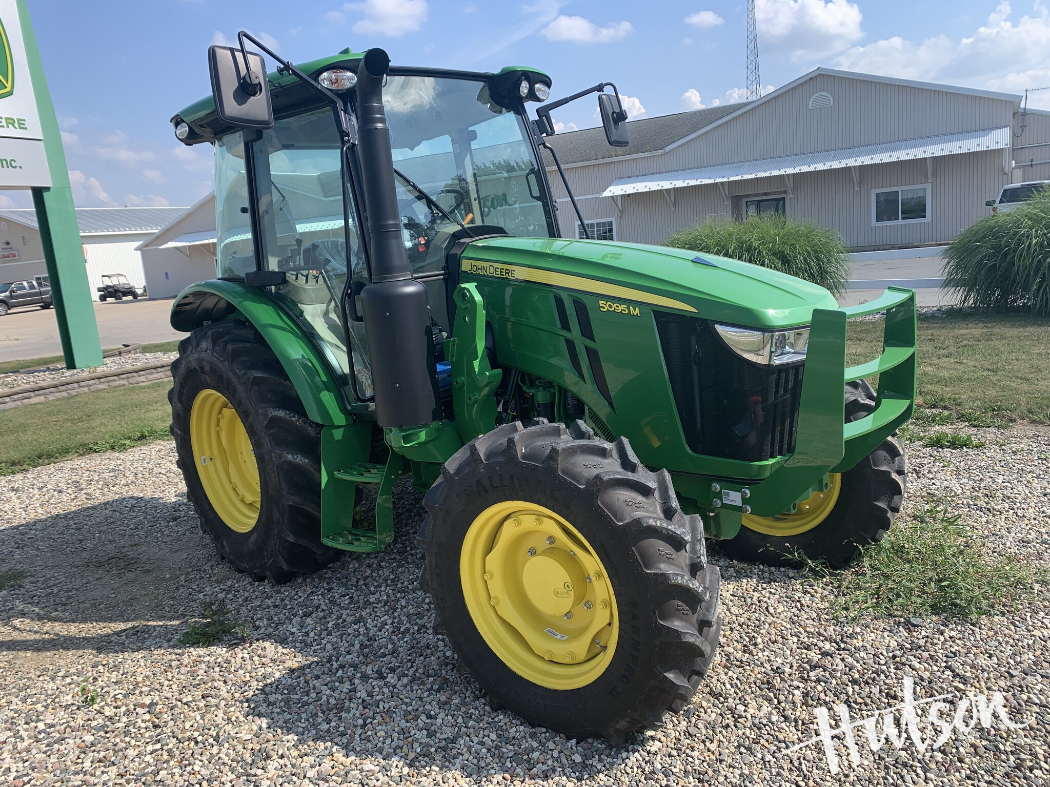 2024 John Deere 5095M