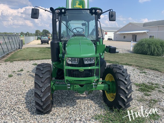 Photo of 2024 John Deere 5095M