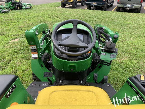 Photo of 2024 John Deere 3038E