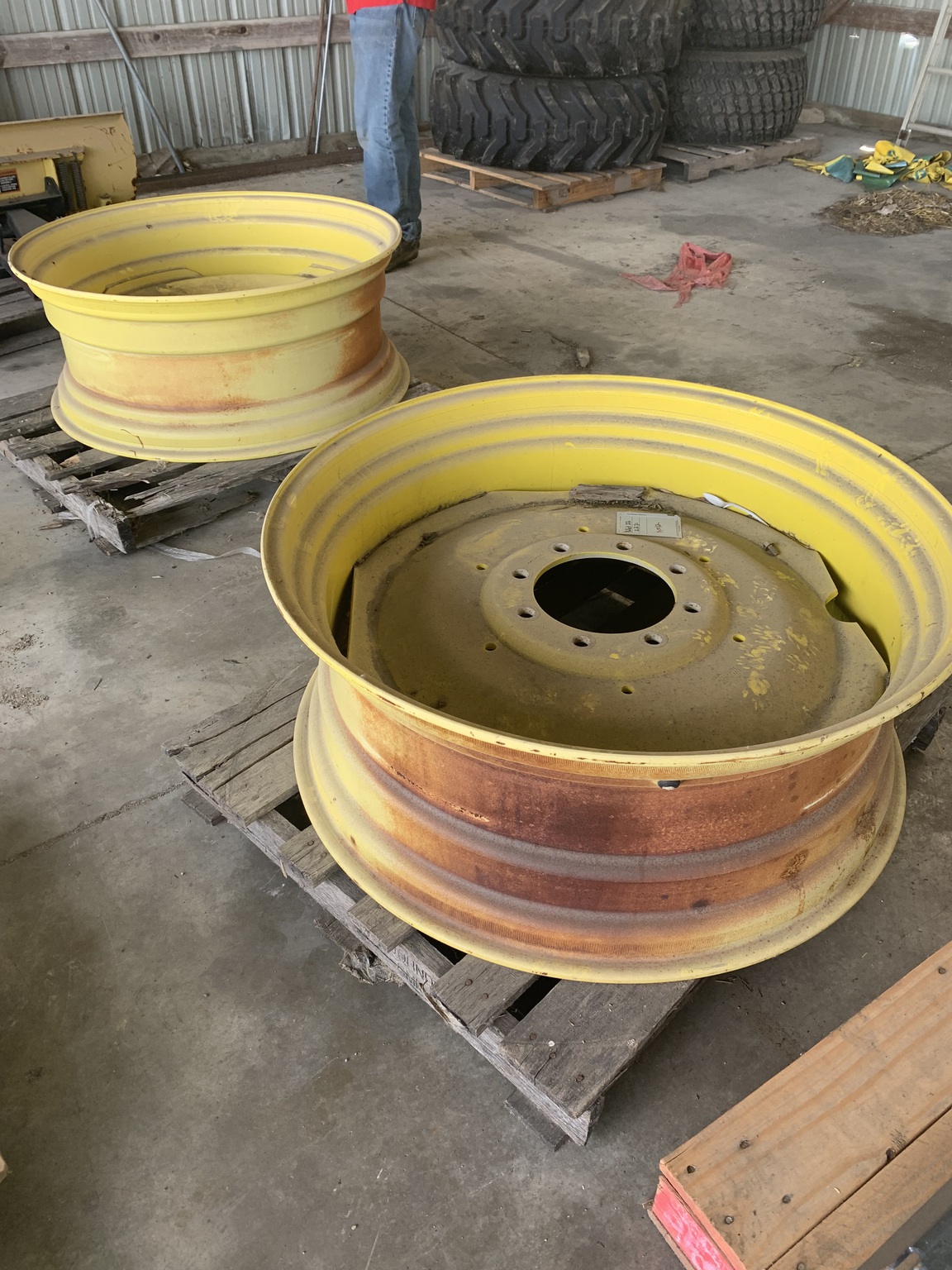 John Deere Set of Rims Image 6
