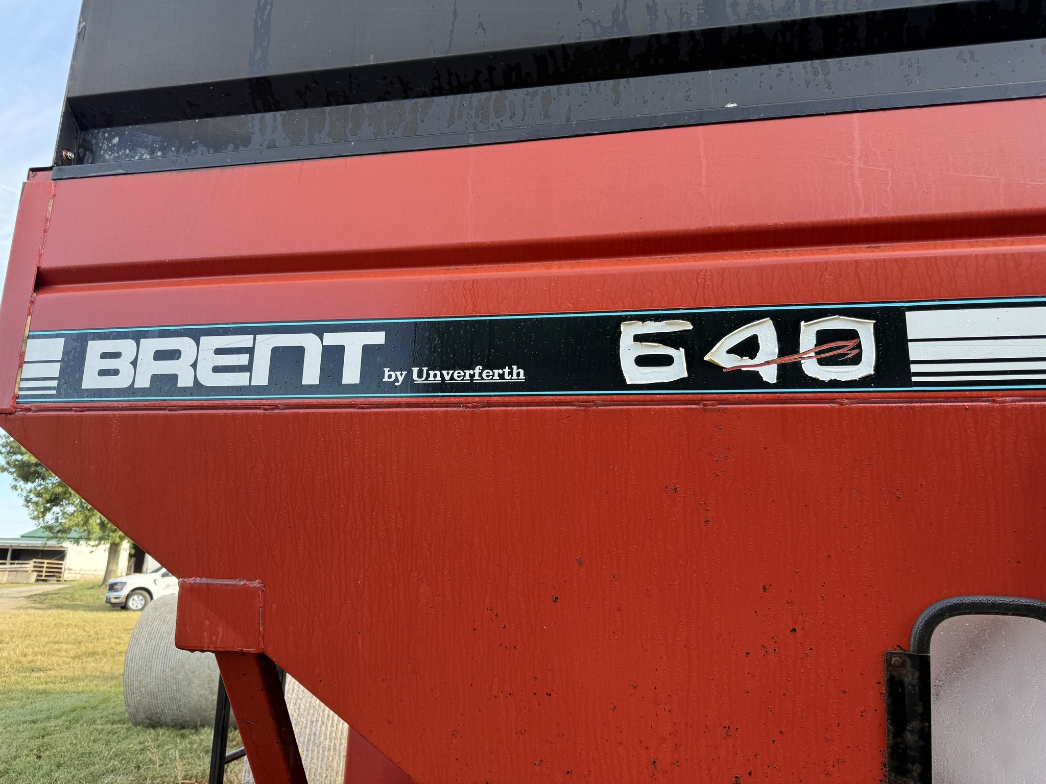  1996 Brent 640 at Heritage Tractor in Roanoke, IL