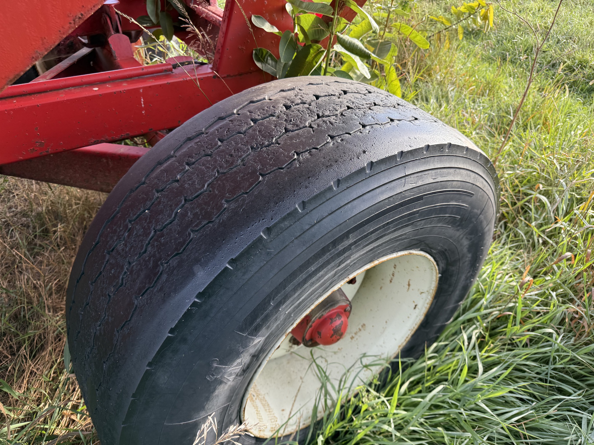 1996 Brent 640 at Heritage Tractor in Roanoke, IL