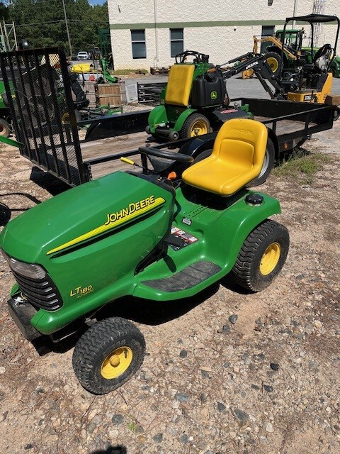 2005 John Deere LT180 Image 1
