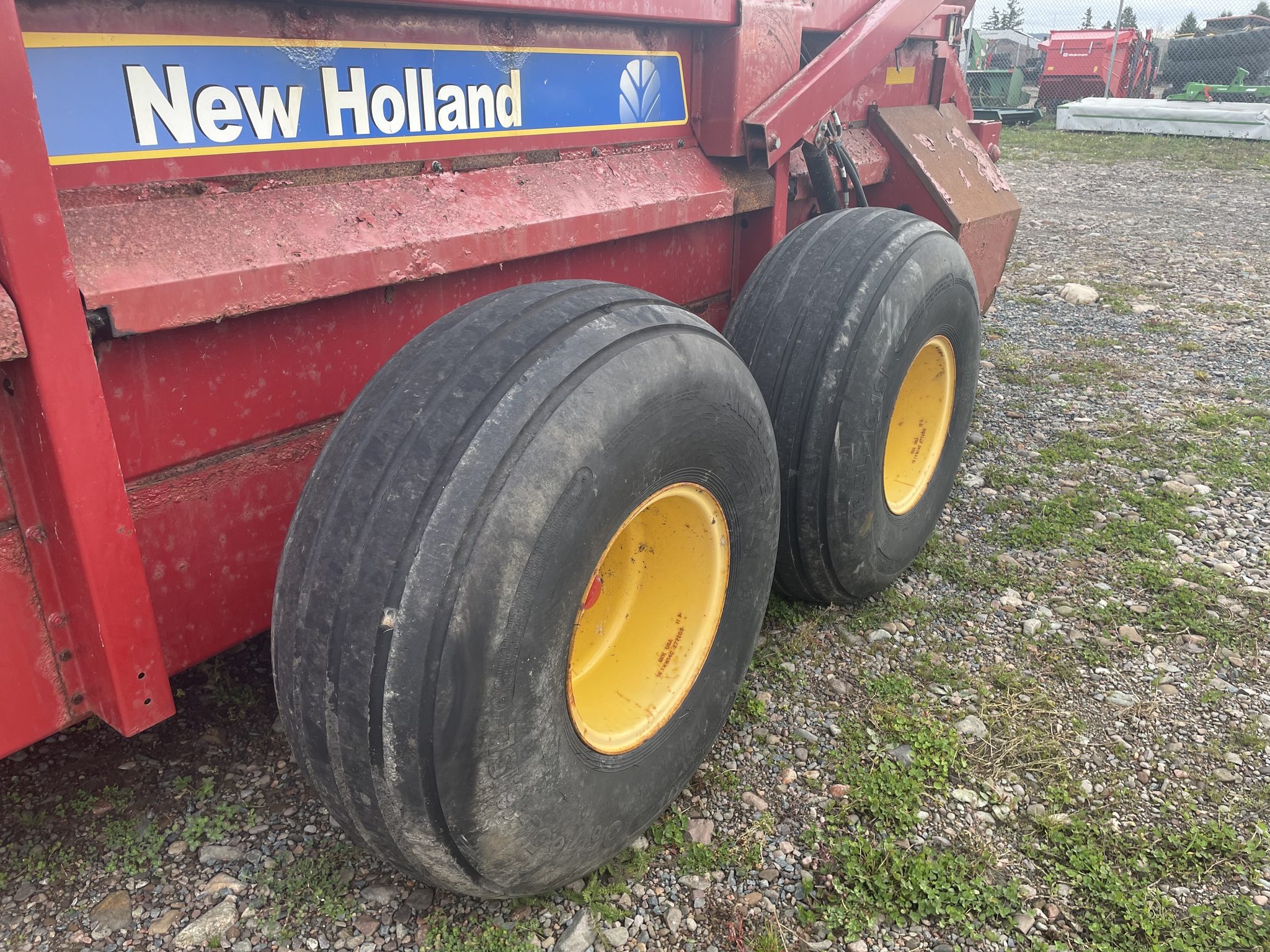 2016 New Holland 195 Image 3