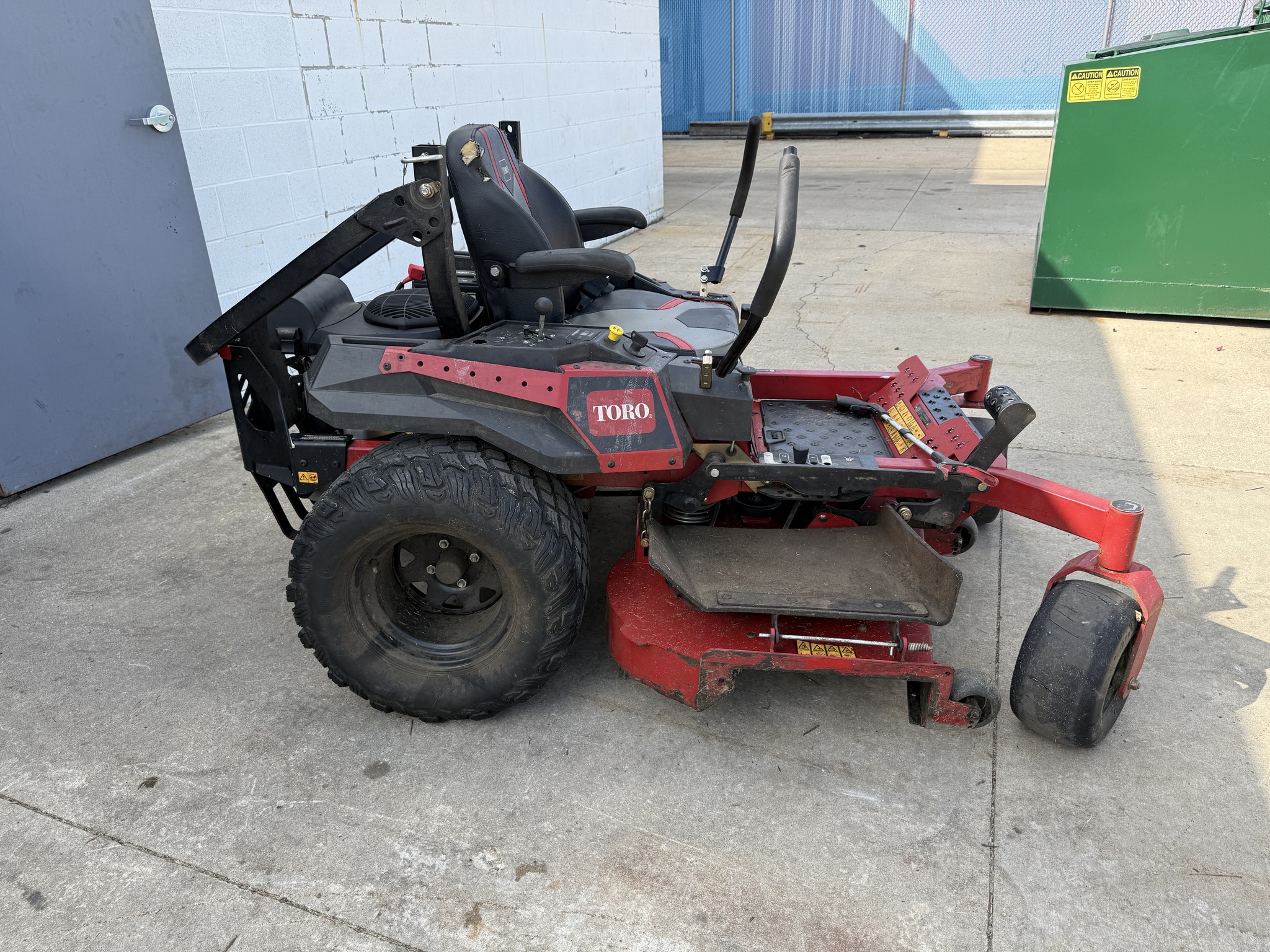 2024 Toro TITAN MAX 60 76601 Image 2