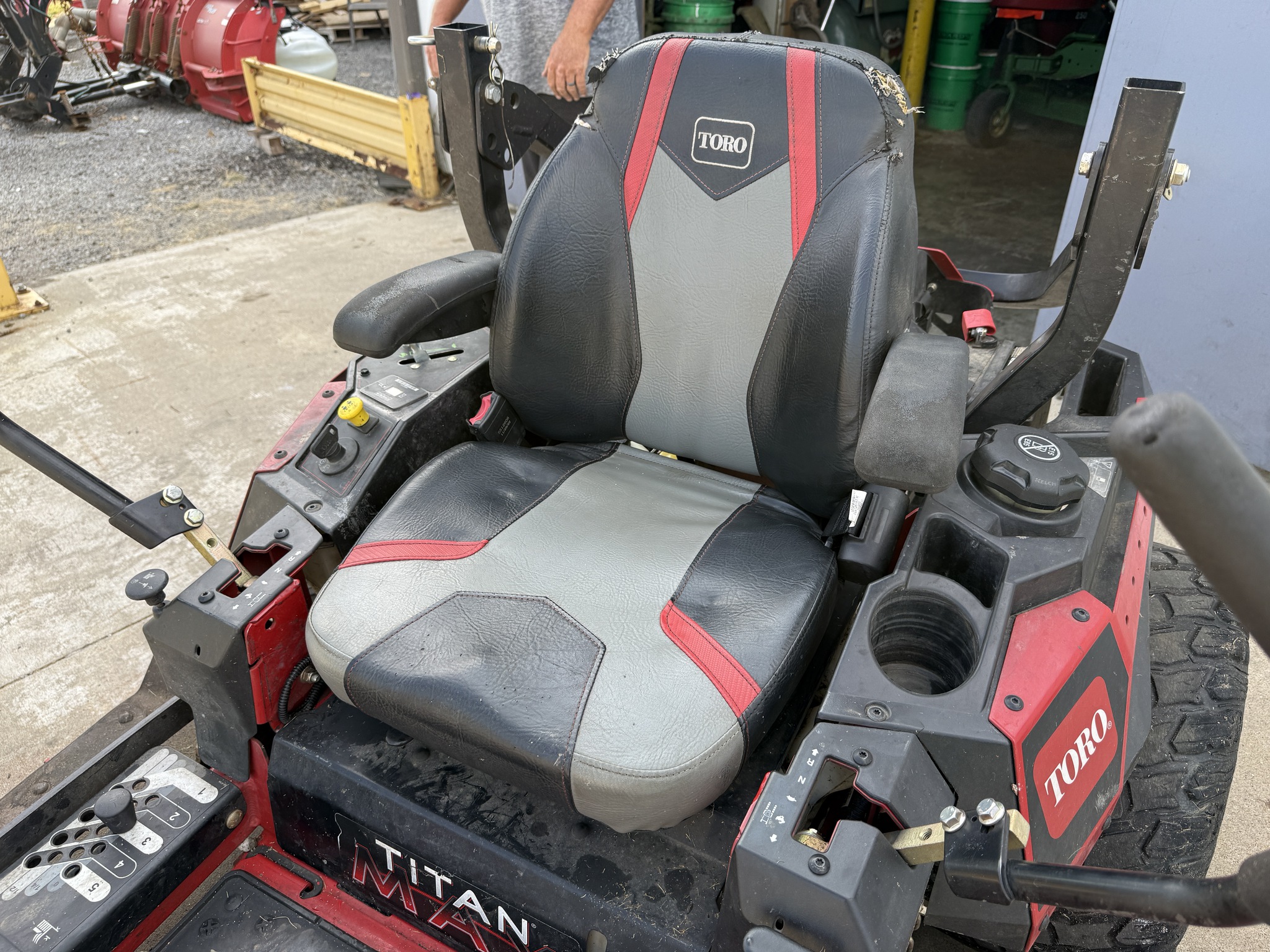 2024 Toro TITAN MAX 60 76601 Image 9