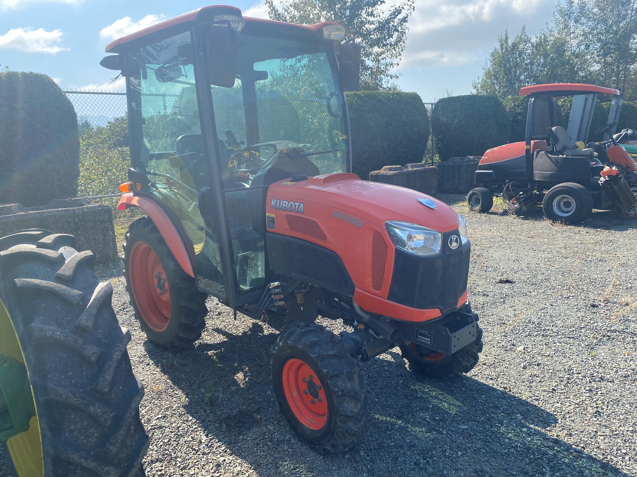 2015 Kubota B3350 Image 3