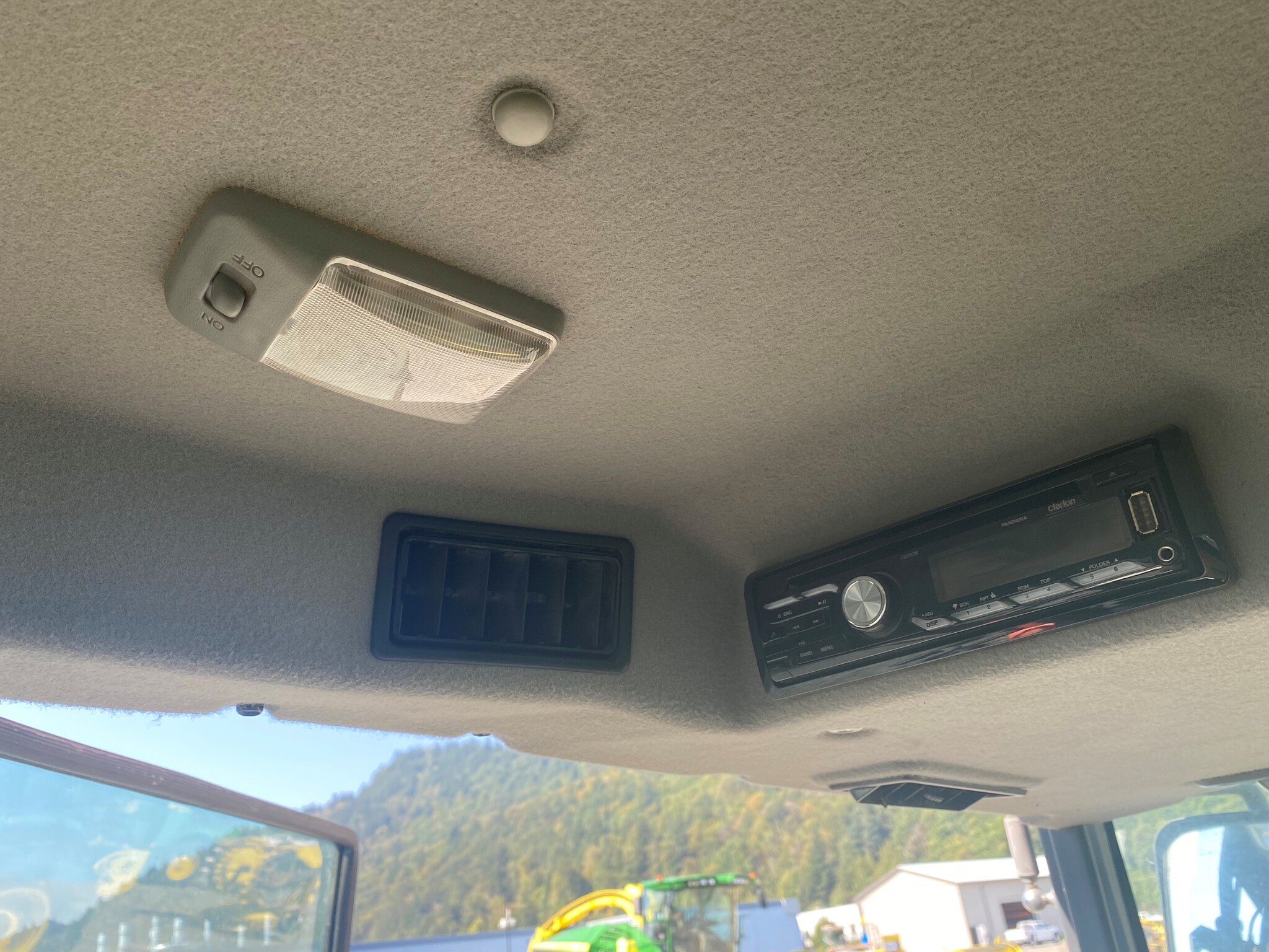 2015 Kubota B3350 Image 5