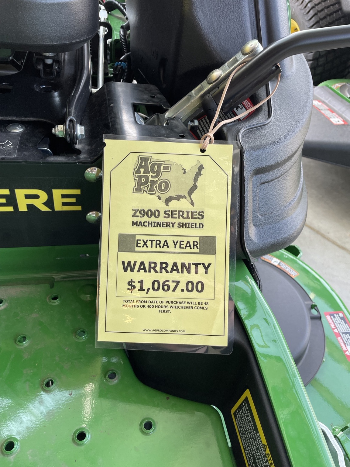 2025 John Deere Z970R Image 5