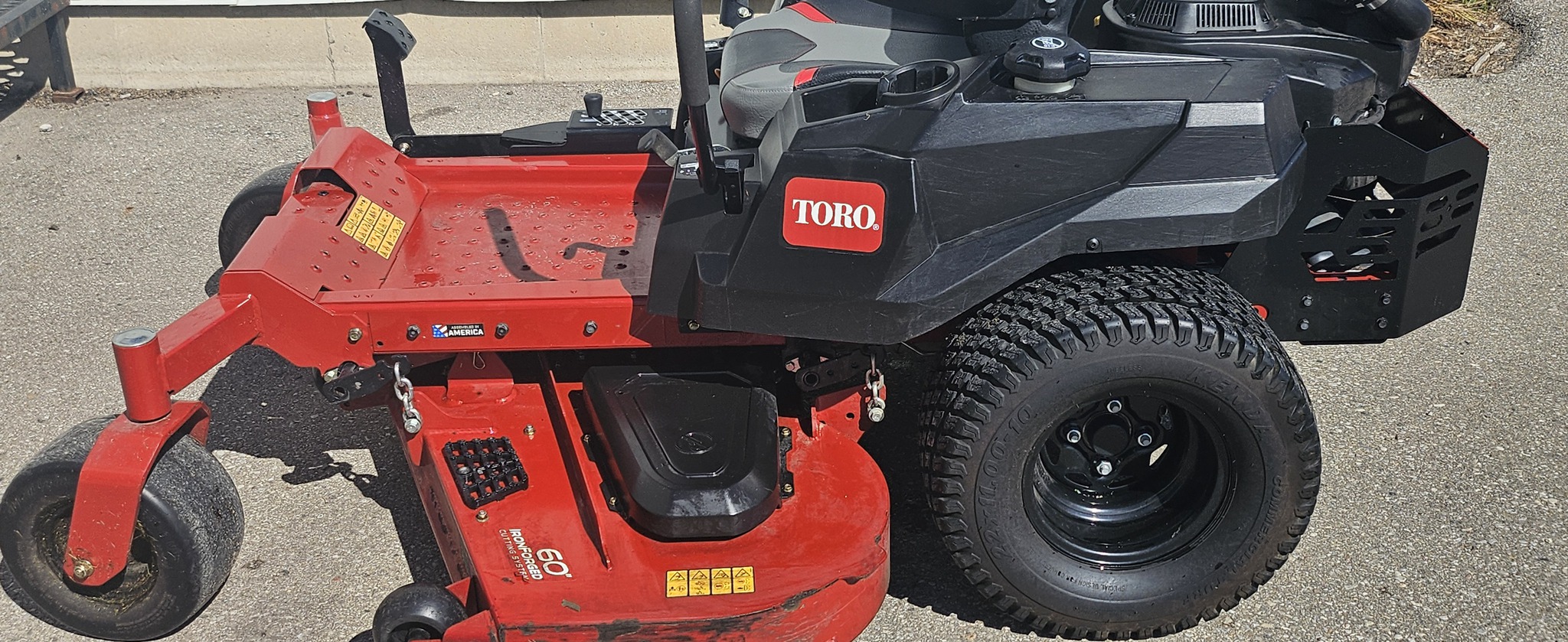 2022 Toro TITAN ZX6000 Image 1
