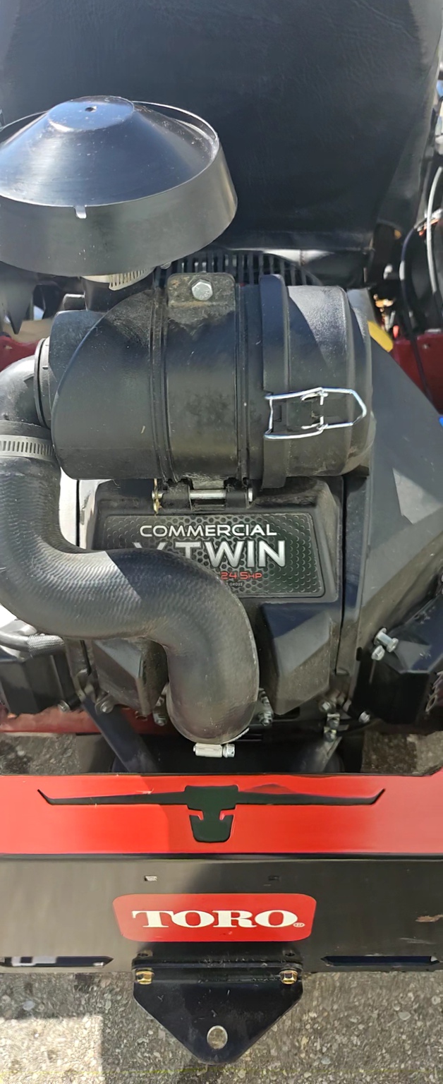 2022 Toro TITAN ZX6000 Image 11