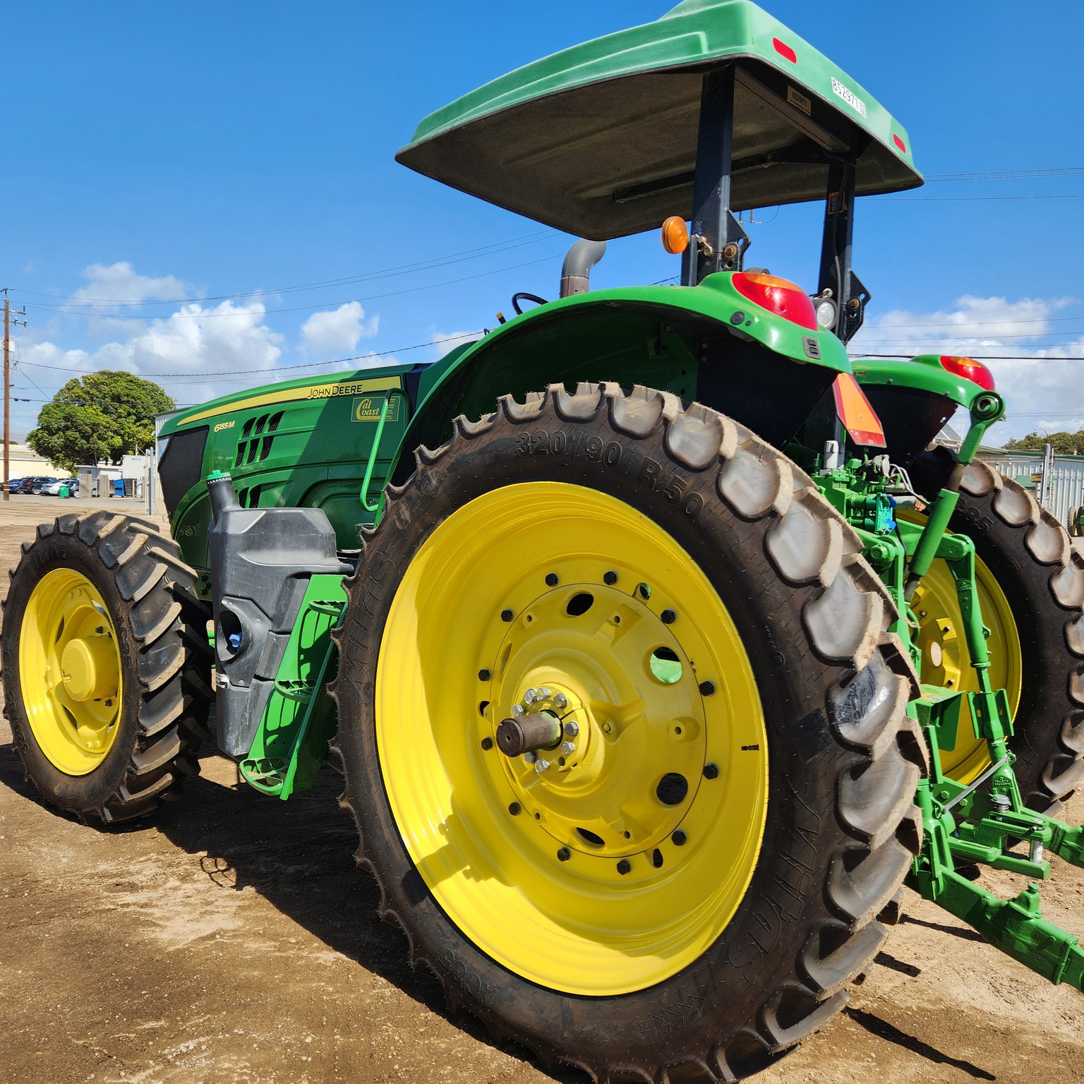 2016 John Deere 6155M Image 3