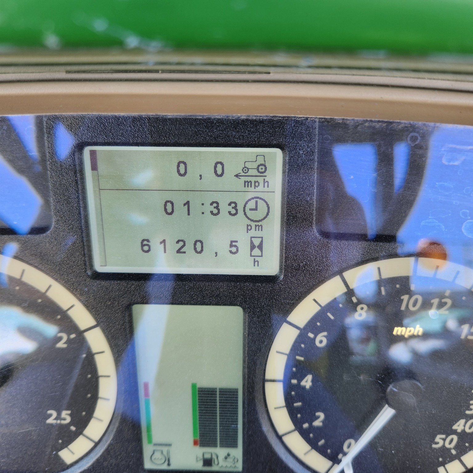2016 John Deere 6155M Image 12