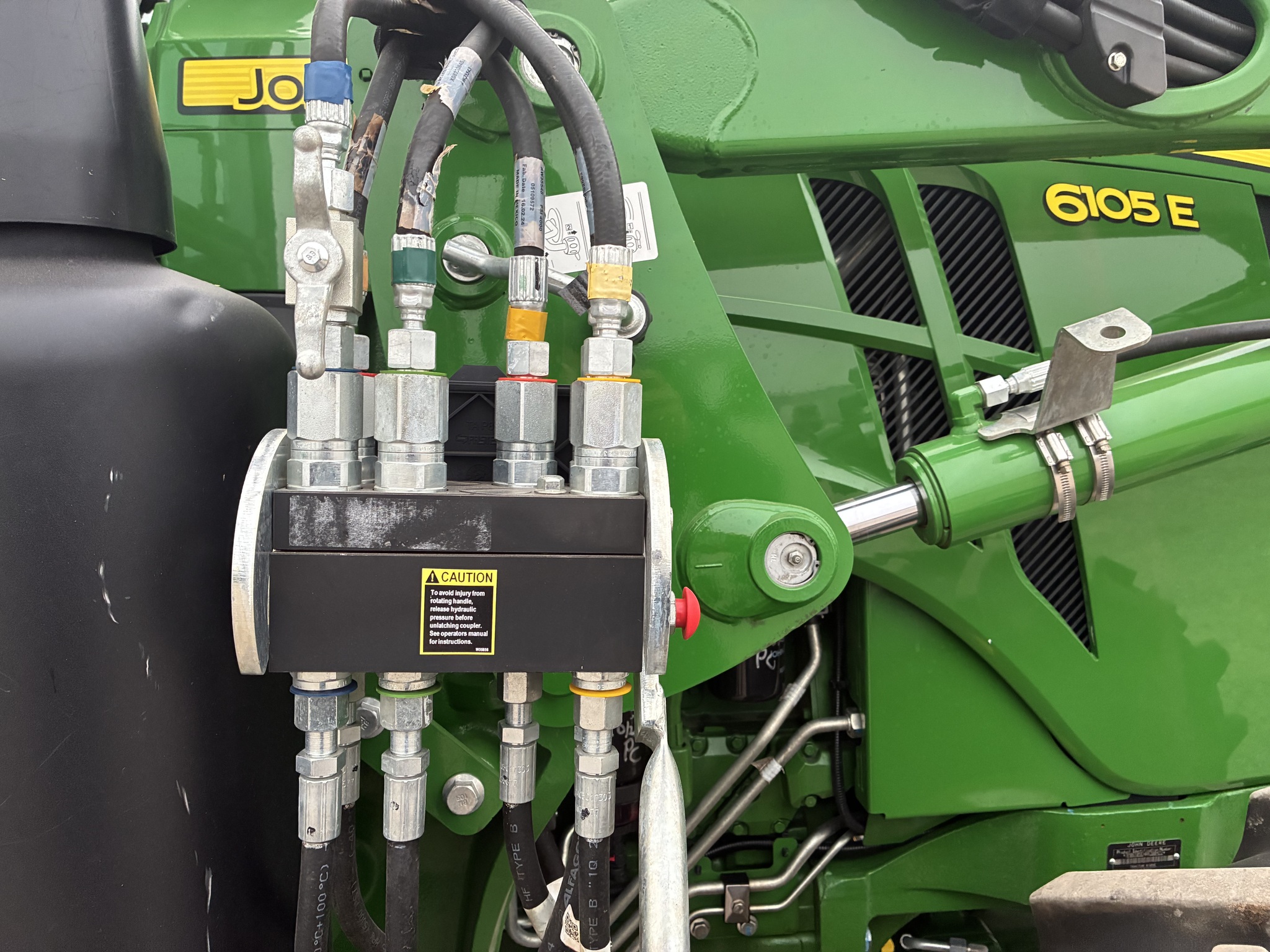 2024 John Deere 6105E Image 12