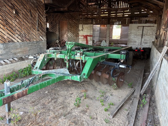 Photo of 1997 John Deere 510