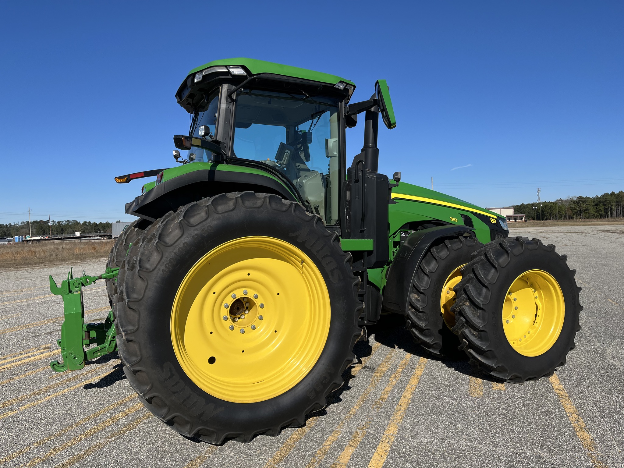 2024 John Deere 8R 310 Image 2