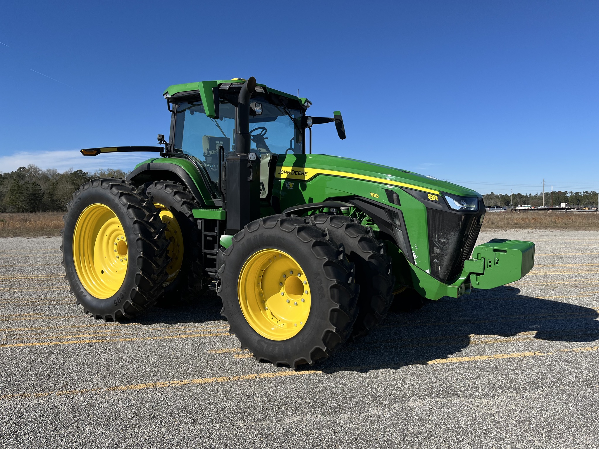 2024 John Deere 8R 310 Image 1