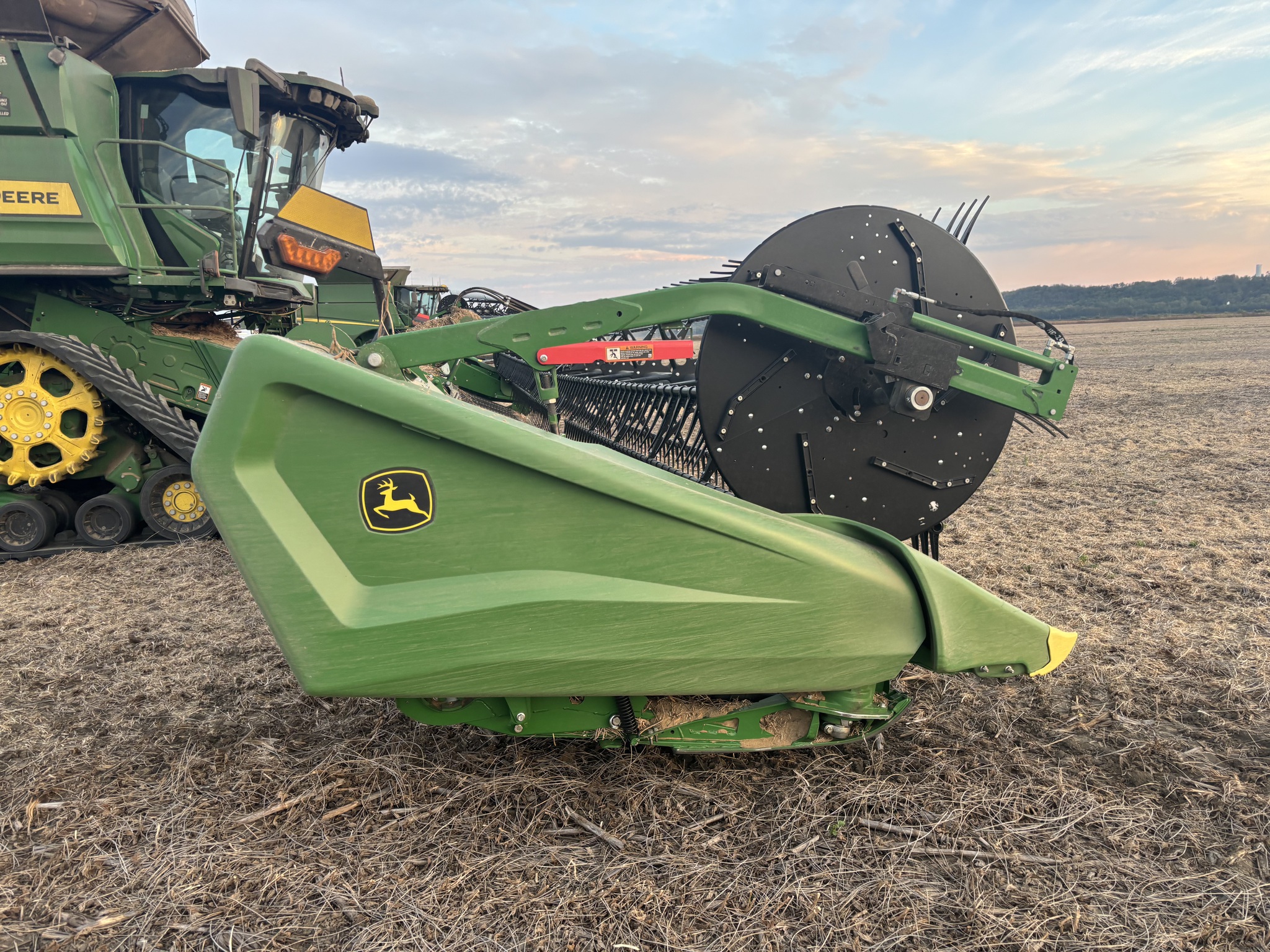  2024 John Deere HD45F at Heritage Tractor in Atchison, KS