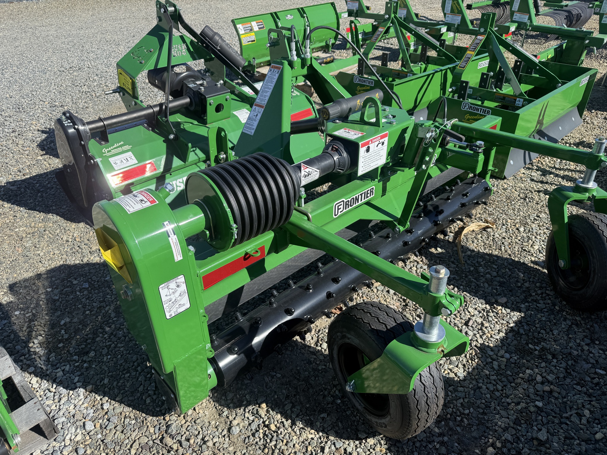 2023 Frontier PR1172 Image 2