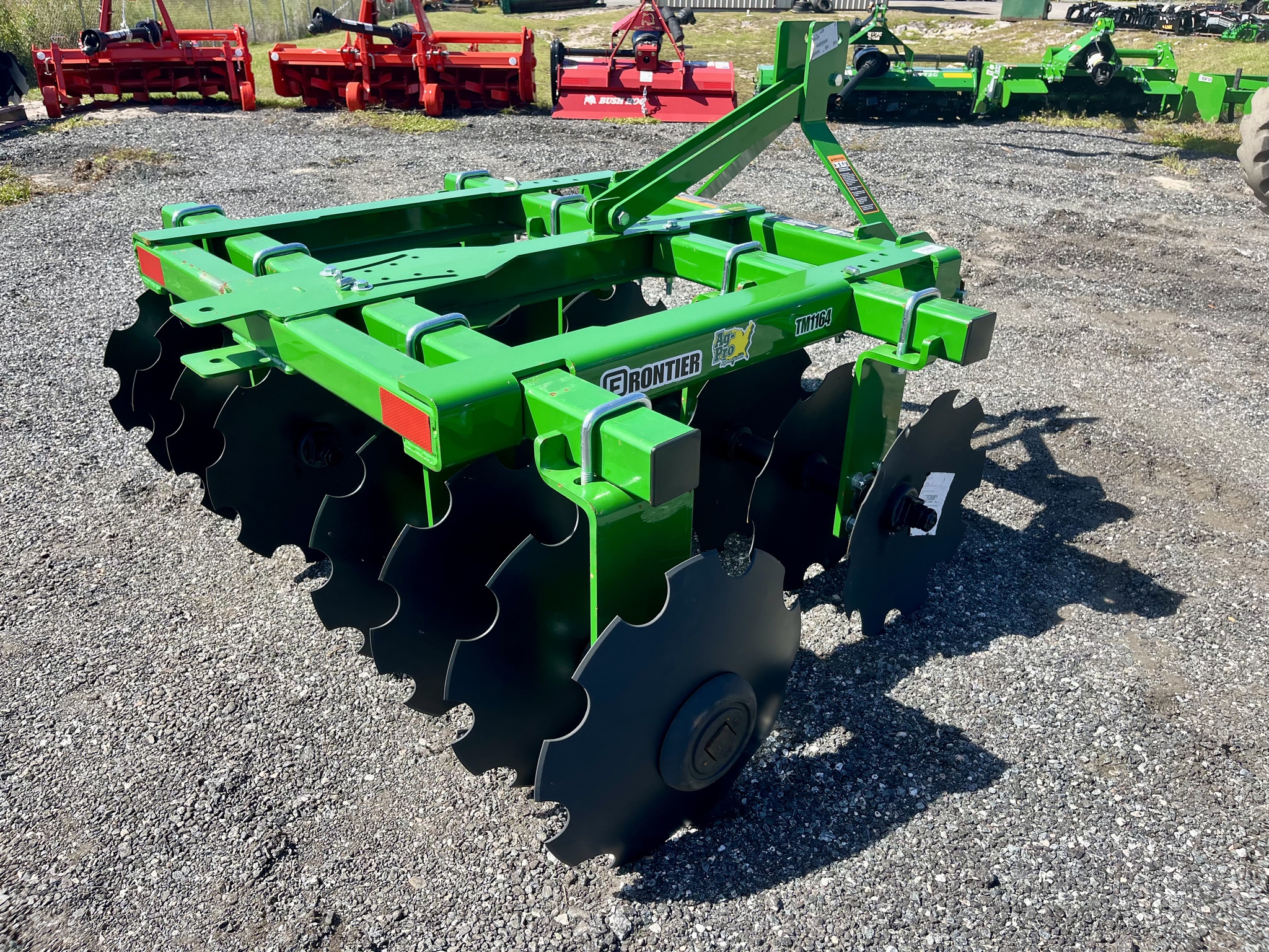 2025 Frontier TM1164 Image 4