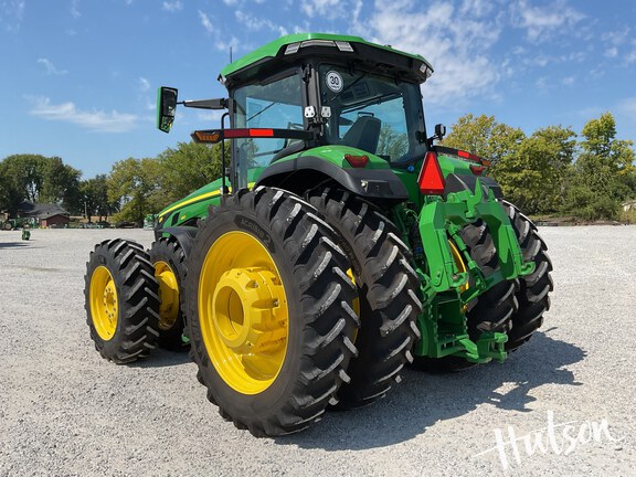 Photo of 2024 John Deere 8R 410