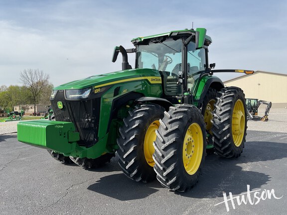 Photo of 2024 John Deere 8R 410