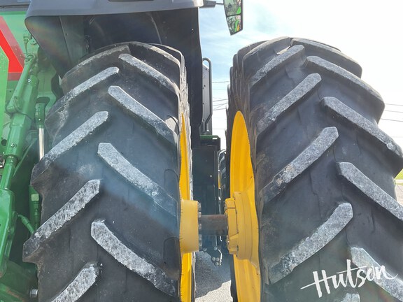 Photo of 2024 John Deere 8R 410
