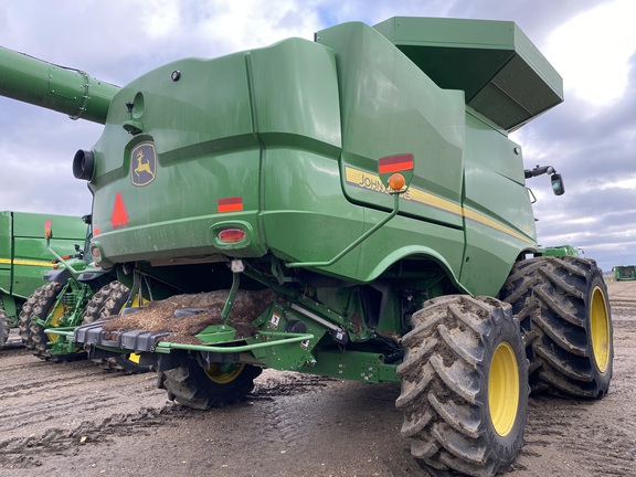 2024 John Deere S790 - Photo8