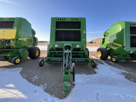 2024 John Deere 561R - Photo2