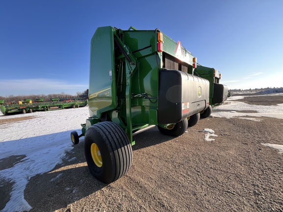 2024 John Deere 561R - Photo7