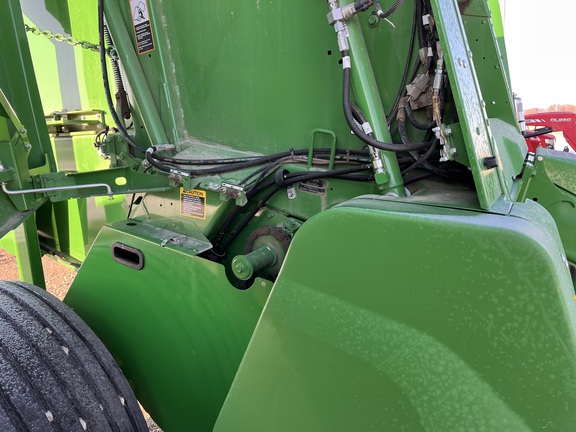 2024 John Deere 561R - Photo18