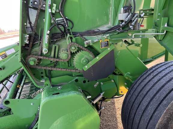 2024 John Deere 561R - Photo22