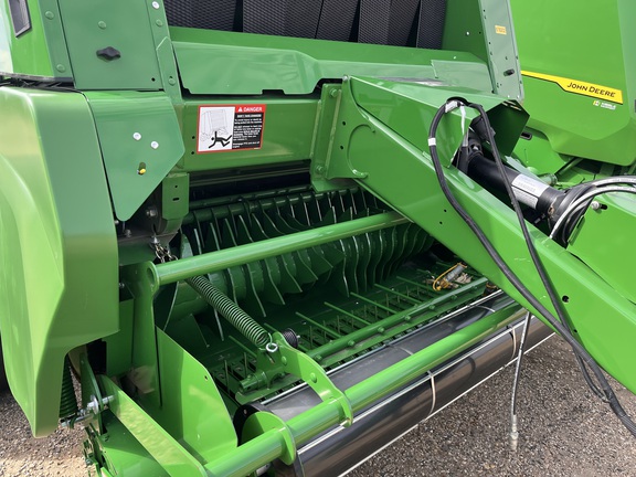 2024 John Deere 561R - Photo14