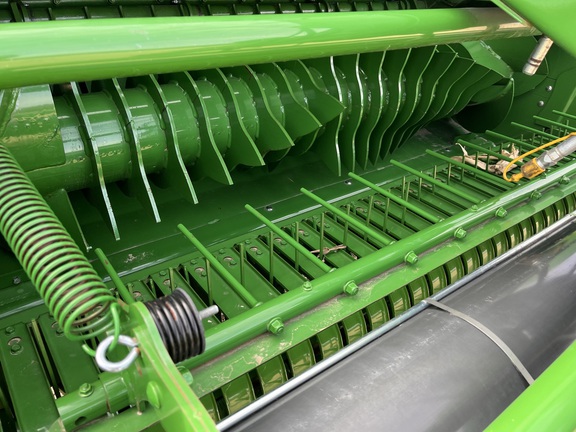 2024 John Deere 561R - Photo15