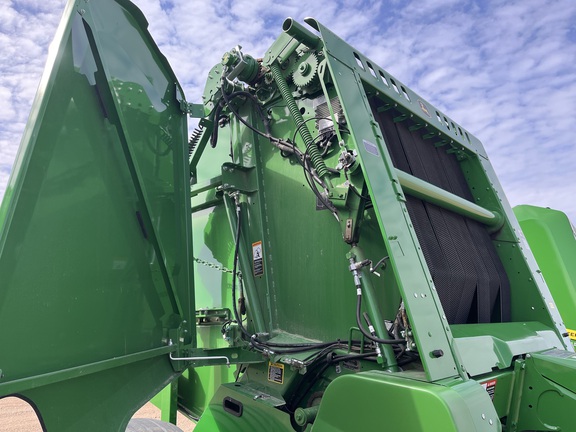 2024 John Deere 561R - Photo19