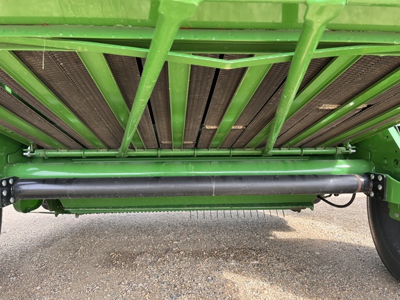 2024 John Deere 561R - Photo24