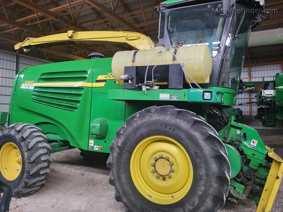 2007 John Deere 7300 | Self-Propelled Forage Harvesters | MachineFinder