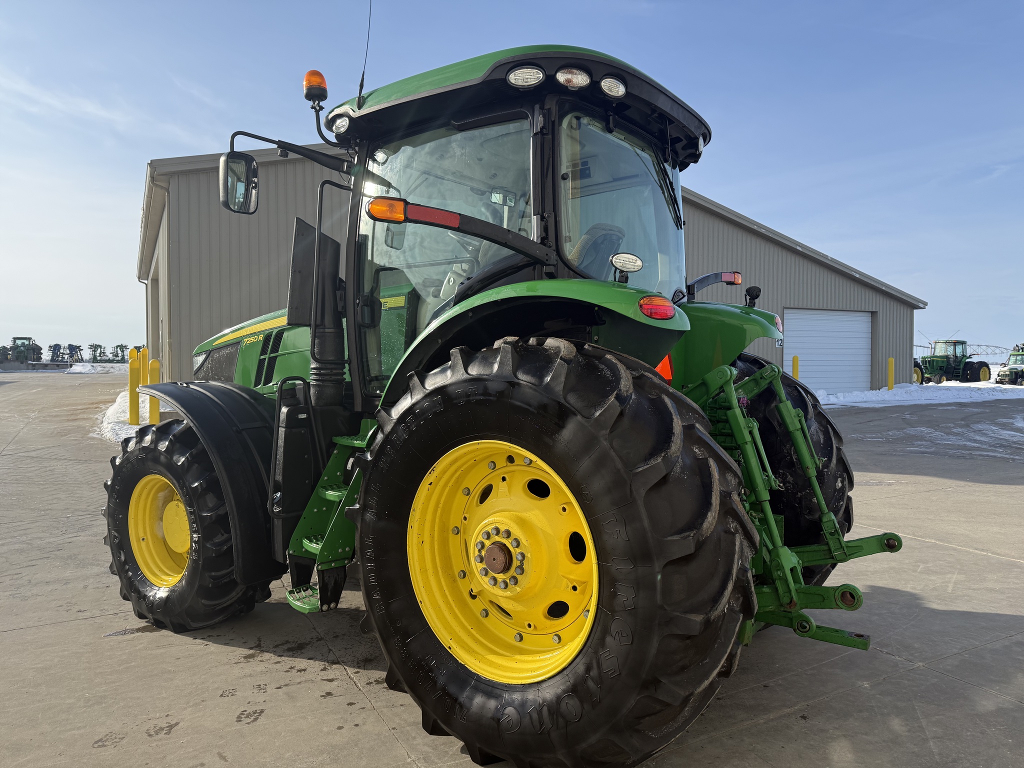 2015 John Deere 7250R Image 5