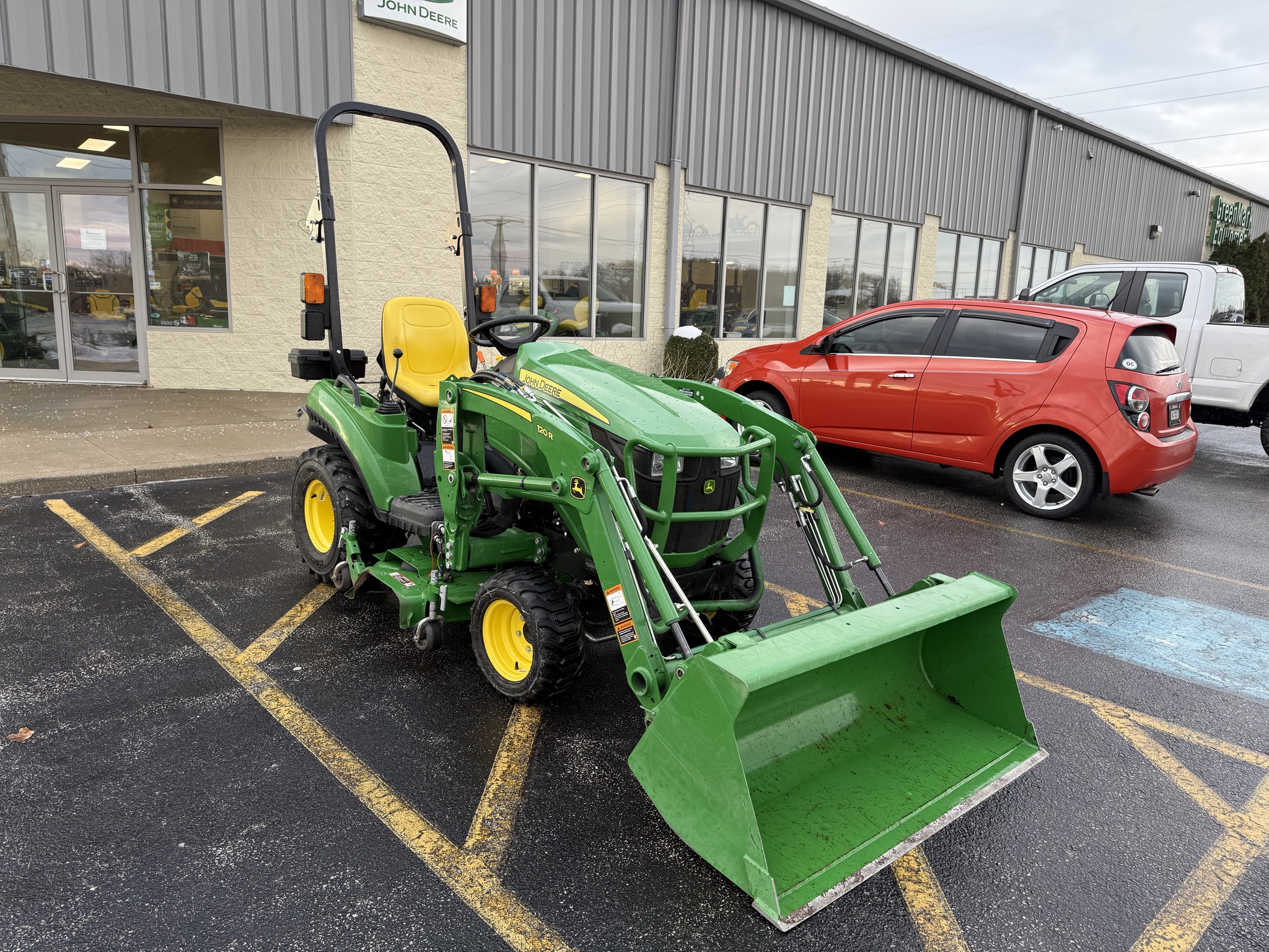 2017 John Deere 1023E Image 1