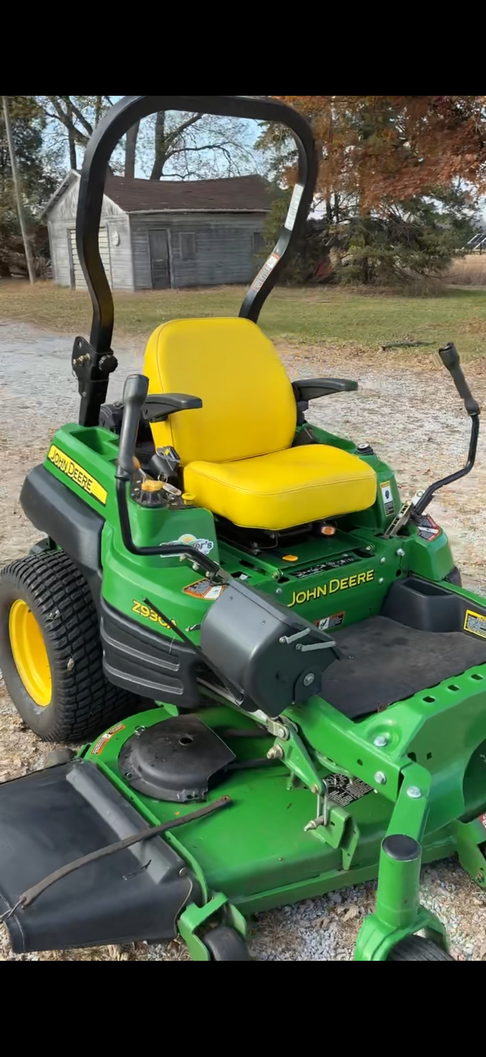 2012 John Deere Z930A Image 1