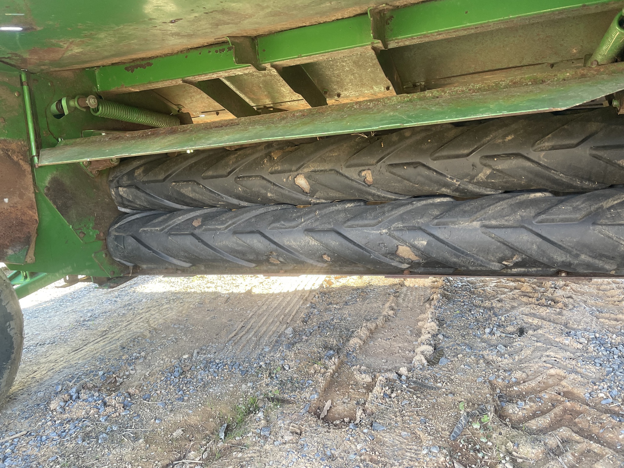 2016 John Deere 630 Image 6